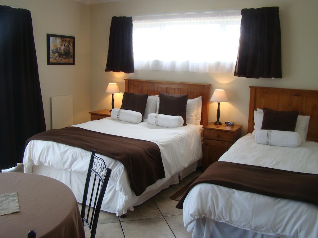 Aqua Marine Guest House Port Elizabeth Room photo
